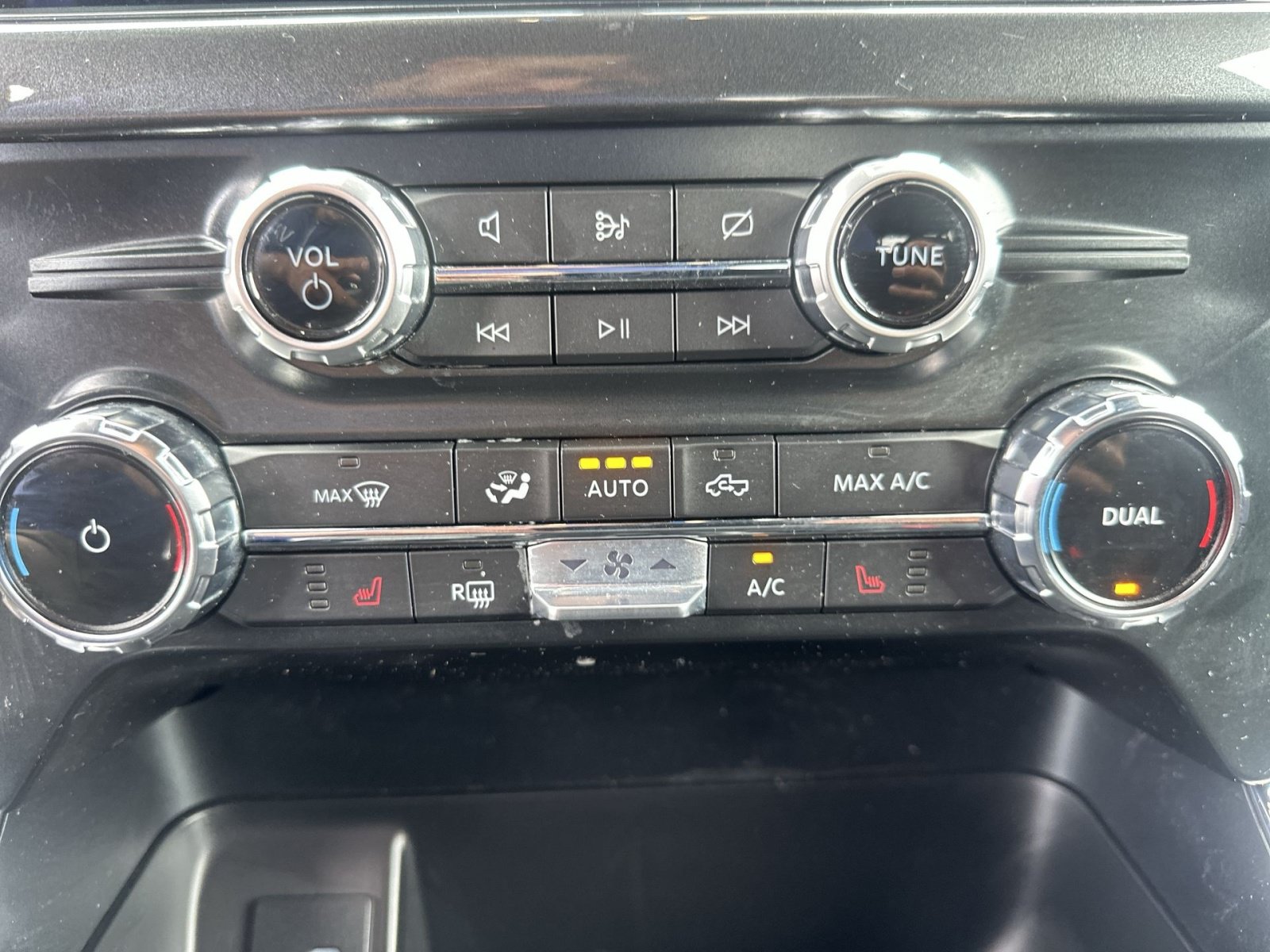 Certified 2022 Ford F150 XLT w/ Equipment Group 302A High AWD/4WD image 36