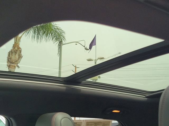 Used 2023 Chevrolet TrailBlazer RS w/ Sun and Liftgate Package image 20