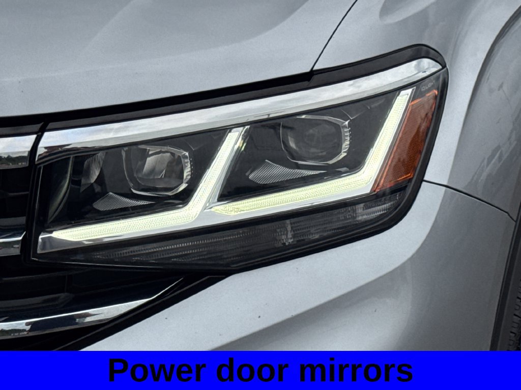 Used 2022 Volkswagen Atlas SEL AWD/4WD image 16