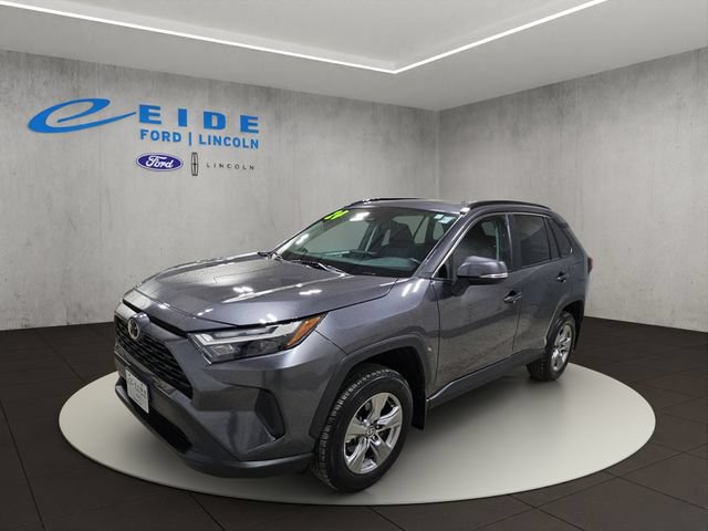 Used 2024 Toyota RAV4 XLE w/ Convenience Package AWD/4WD image 6