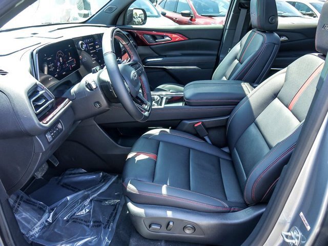 Used 2026 Chevrolet Traverse RS AWD/4WD image 13
