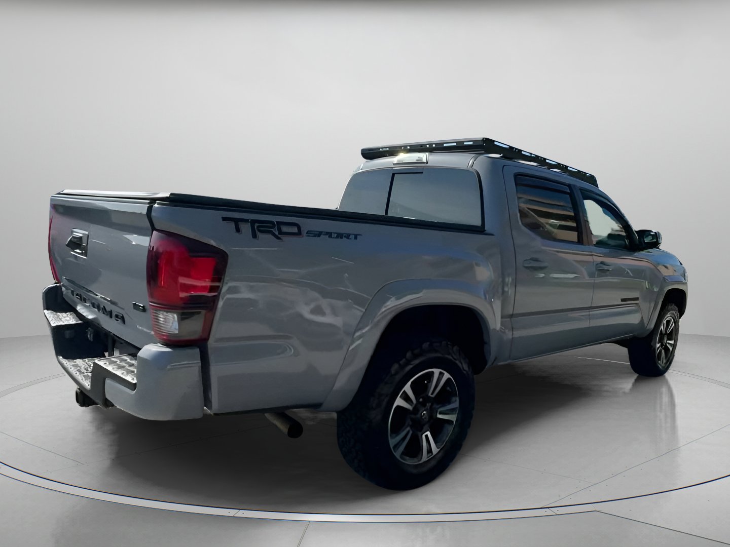 Used 2019 Toyota Tacoma TRD Sport image 27