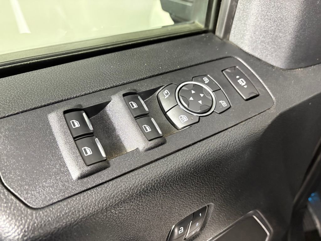 Certified 2019 Ford F350 Platinum w/ Platinum Ultimate Package image 13