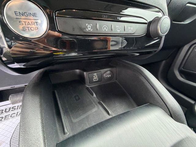 Certified 2025 Ford Escape Platinum AWD/4WD image 35