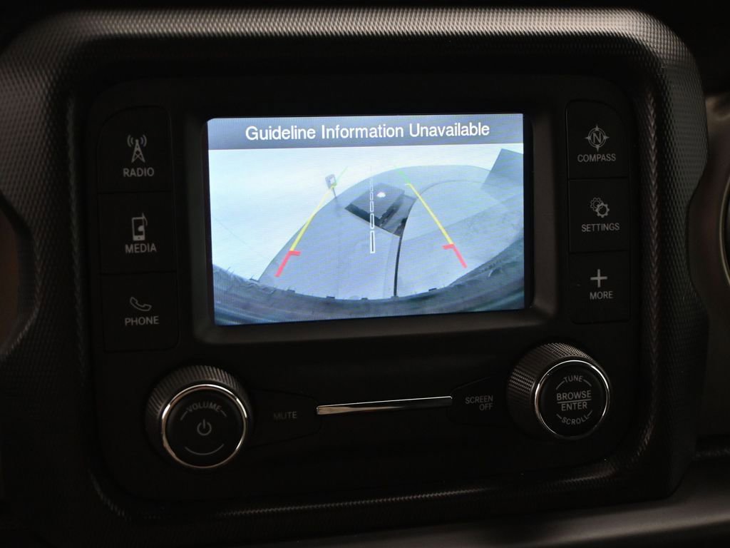 Used 2018 Jeep Wrangler Unlimited Sport image 15