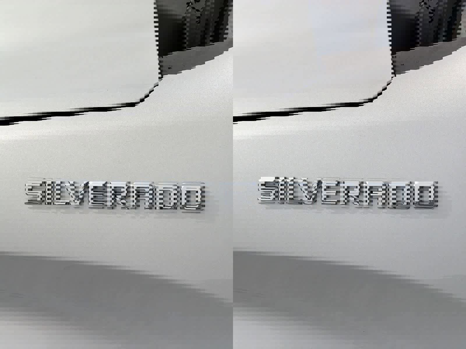 Used 2020 Chevrolet Silverado 1500 LT w/ All-Star Edition image 13