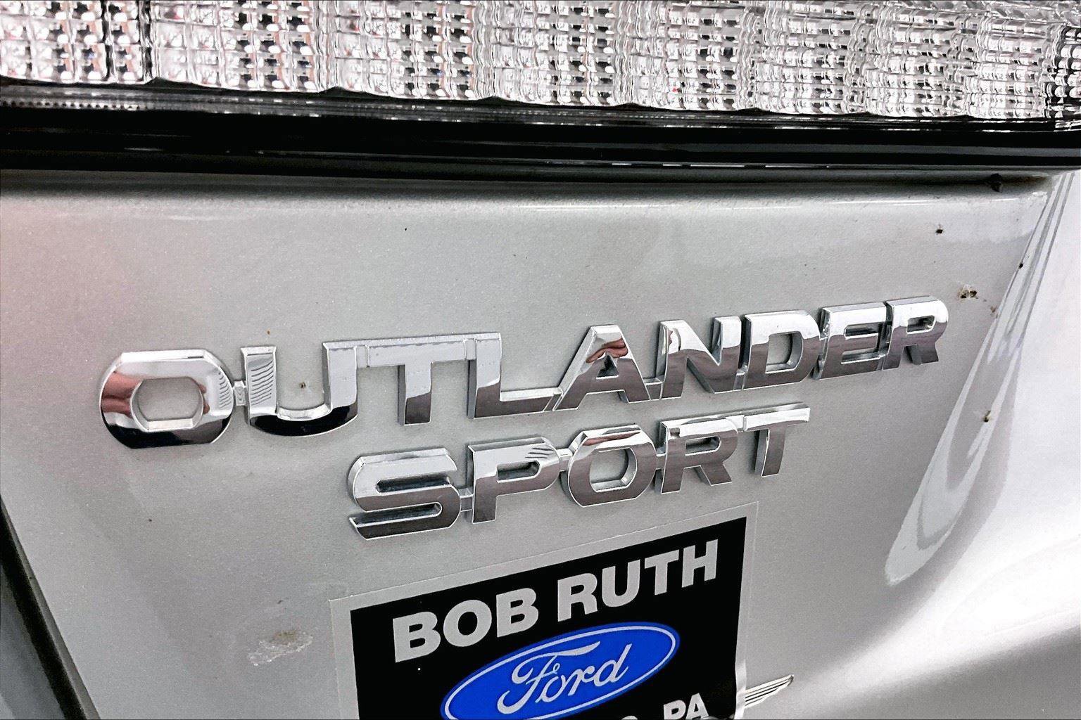 Used 2024 Mitsubishi Outlander Sport ES image 13