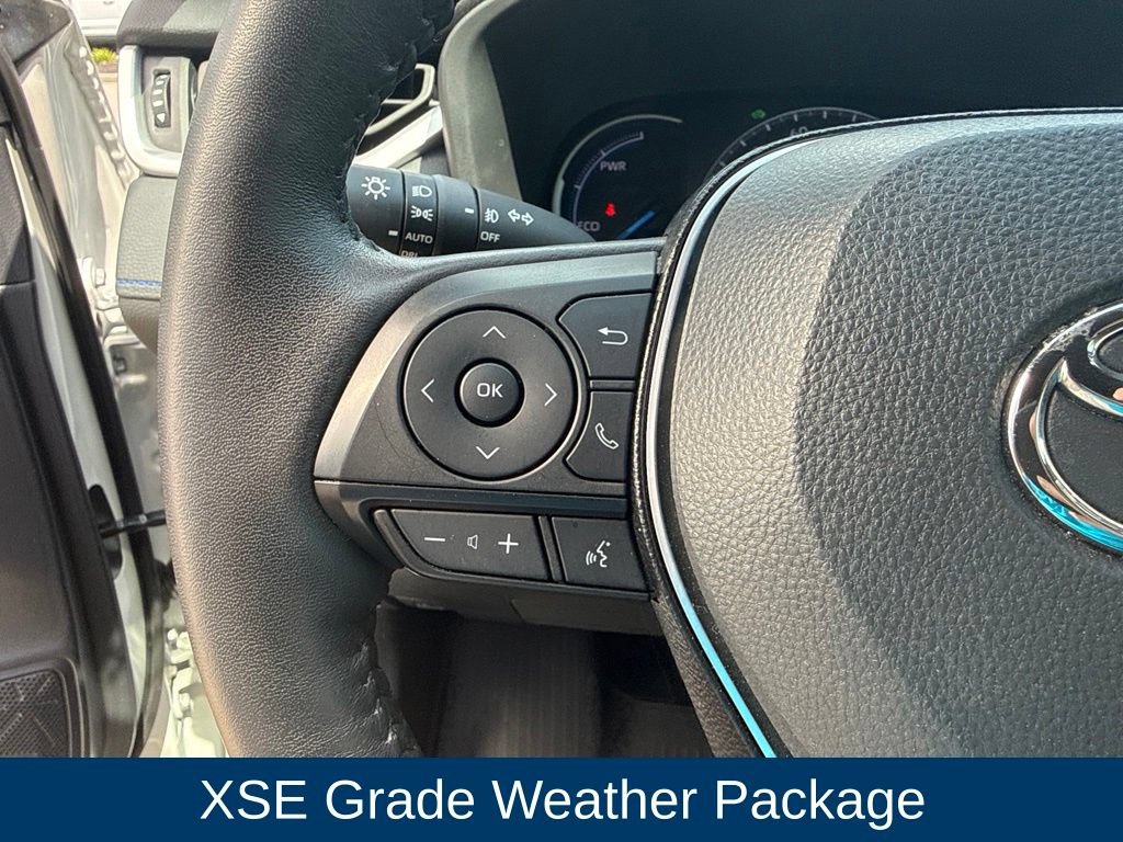 Used 2021 Toyota RAV4 XSE w/ XSE Grade Weather Package AWD/4WD image 21