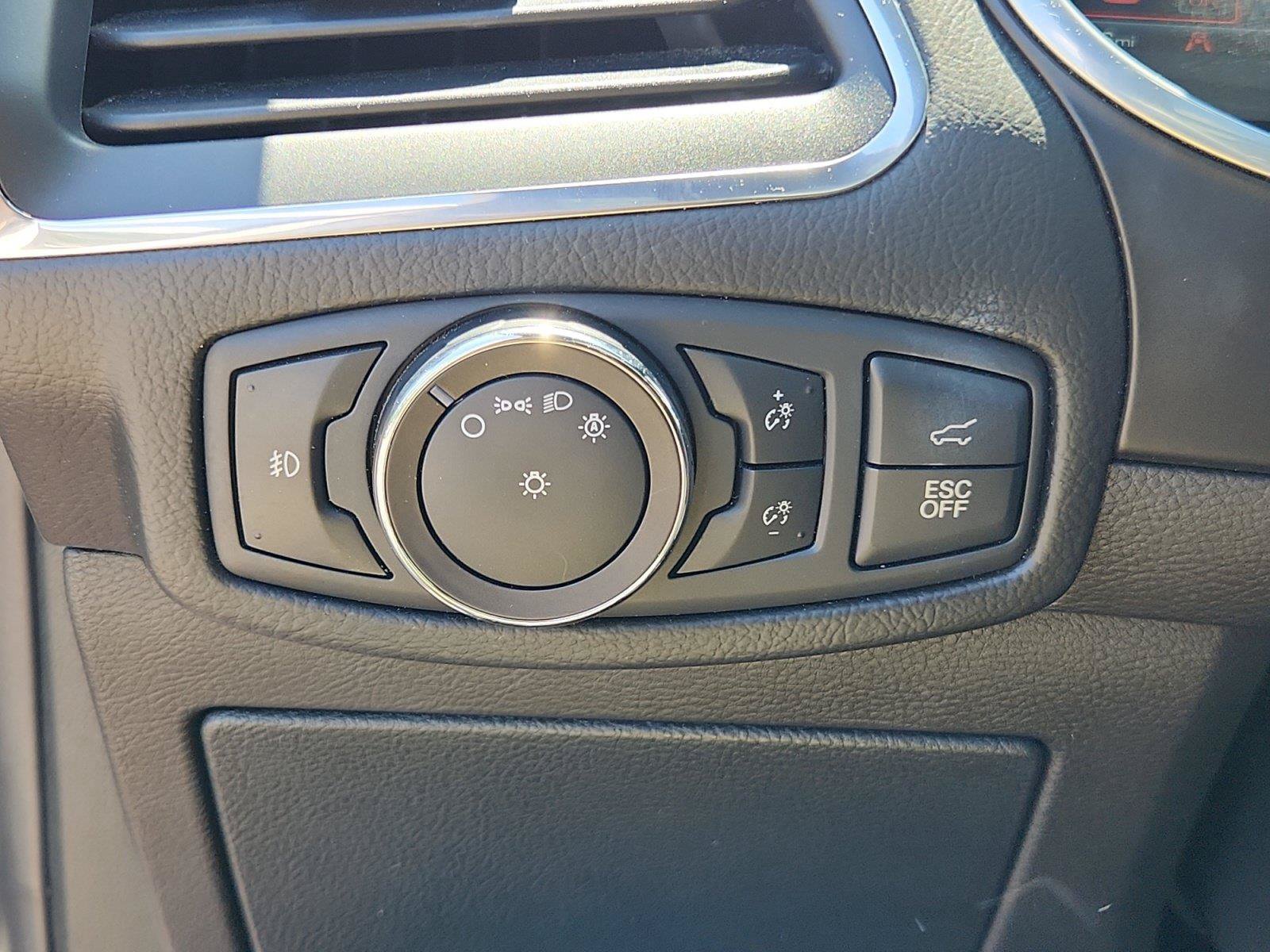 Certified 2019 Ford Edge ST w/ Equipment Group 401A AWD/4WD image 21