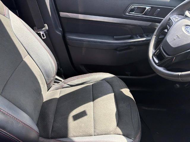 Certified 2019 Ford Explorer XLT w/ Equipment Group 202A FWD image 14