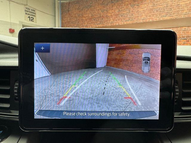 Certified 2022 Ford Explorer XLT image 21