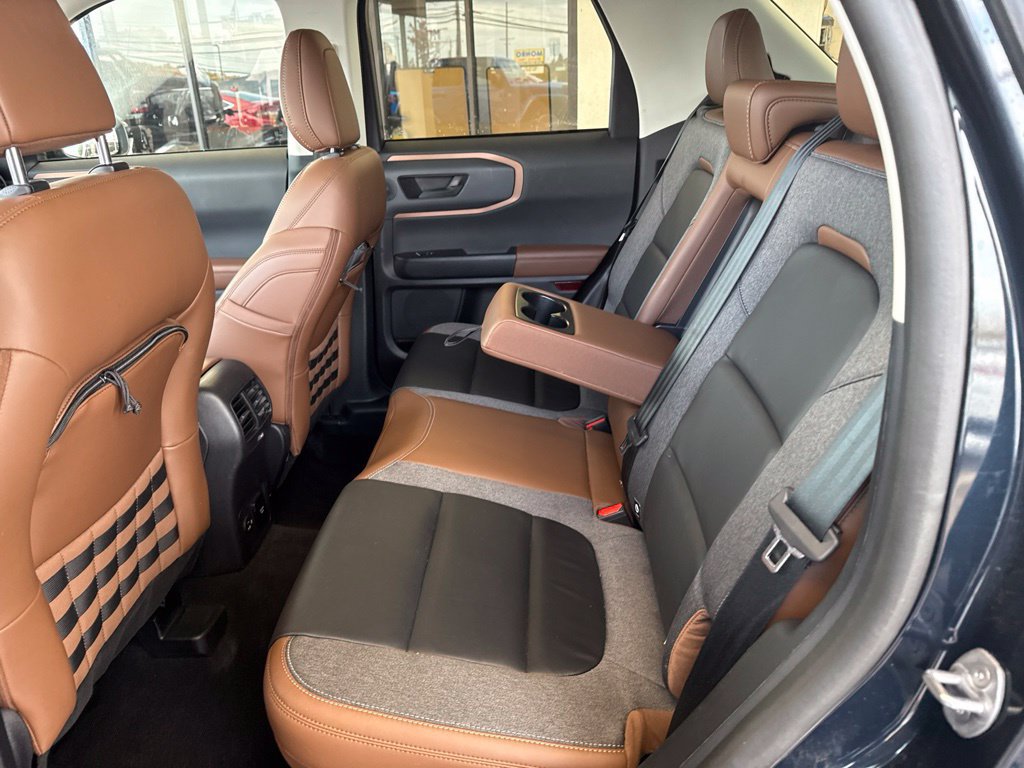 Certified 2023 Ford Bronco Sport Outer Banks w/ Tech Package AWD/4WD image 13