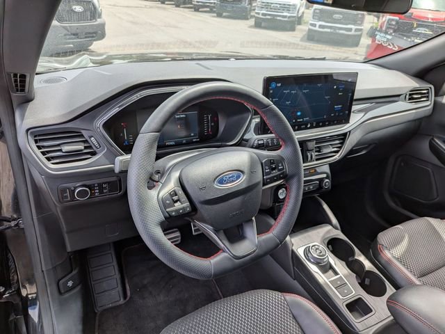 Certified 2023 Ford Escape ST-Line w/ Tech Pack #1 AWD/4WD image 7