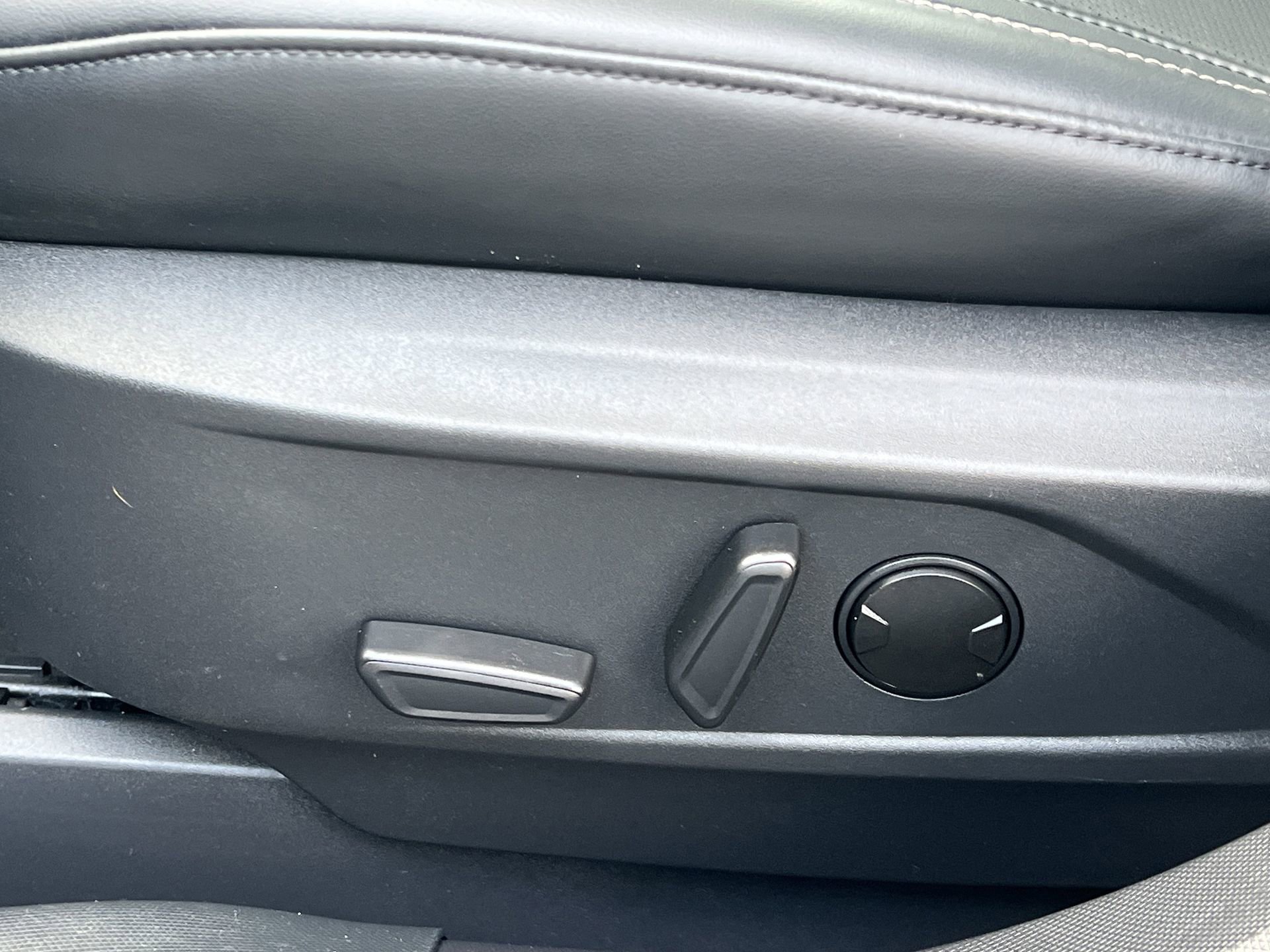 Certified 2023 Ford Mustang Mach-E Premium w/ Mustang Nite Pony Package image 22