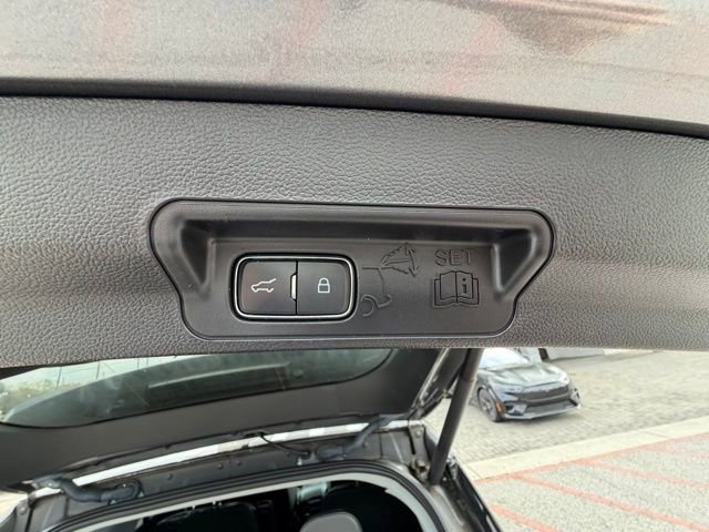 Certified 2021 Ford Explorer XLT w/ Equipment Group 202A image 22