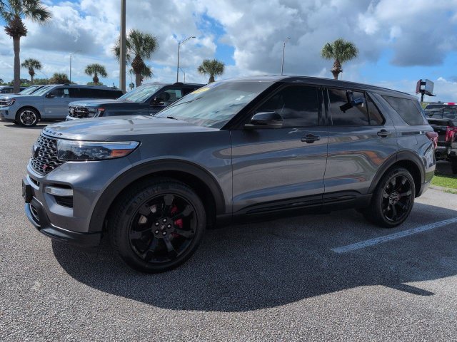 Certified 2022 Ford Explorer ST w/ Equipment Group 401A RWD image 8
