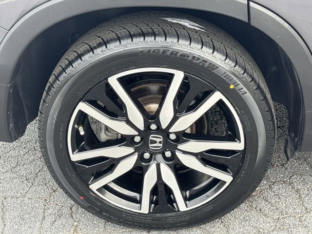 Used 2020 Honda Pilot Touring image 17