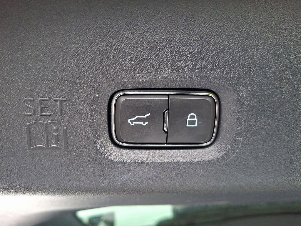 Certified 2025 Ford Expedition Max Active image 32