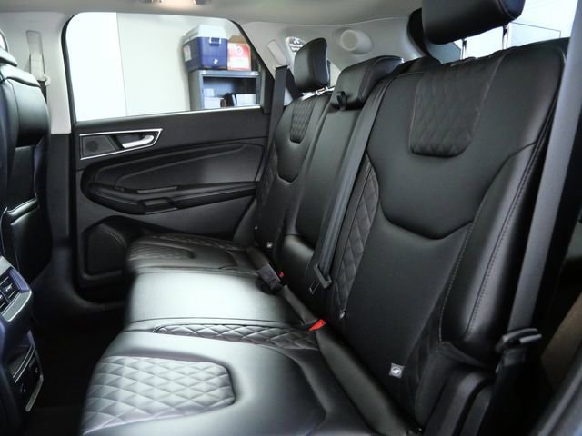 Certified 2023 Ford Edge Titanium w/ Class II Trailer Tow Package image 14