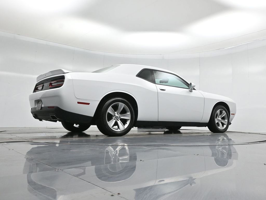 Used 2020 Dodge Challenger SXT image 14