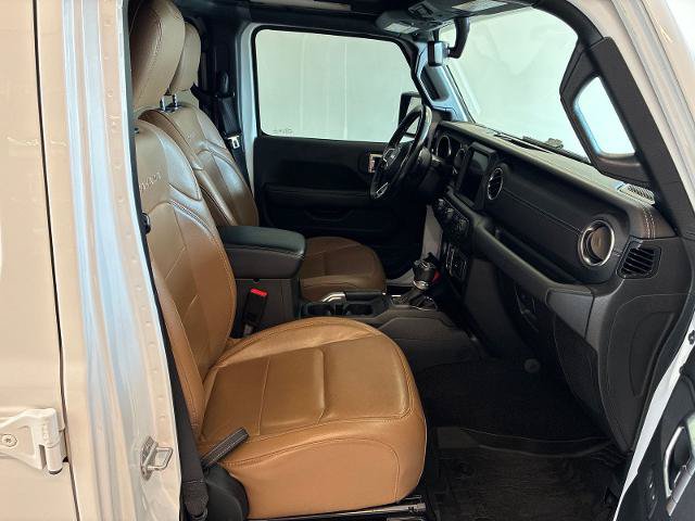 Used 2020 Jeep Wrangler Unlimited Sahara AWD/4WD image 6