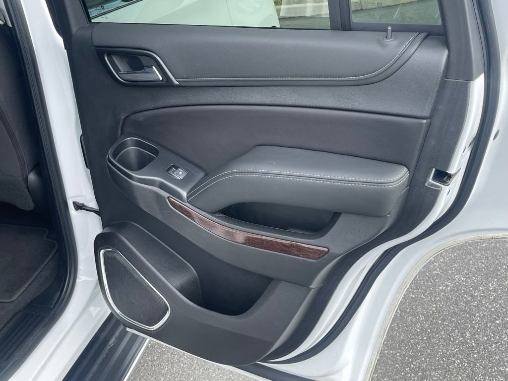 Used 2019 GMC Yukon SLE w/ SLE Value Package image 19