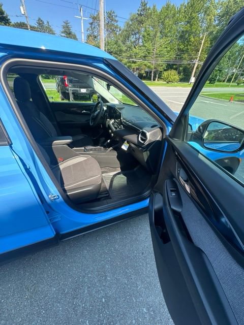 Used 2024 Chevrolet TrailBlazer LS w/ LS Convenience Package AWD/4WD image 20