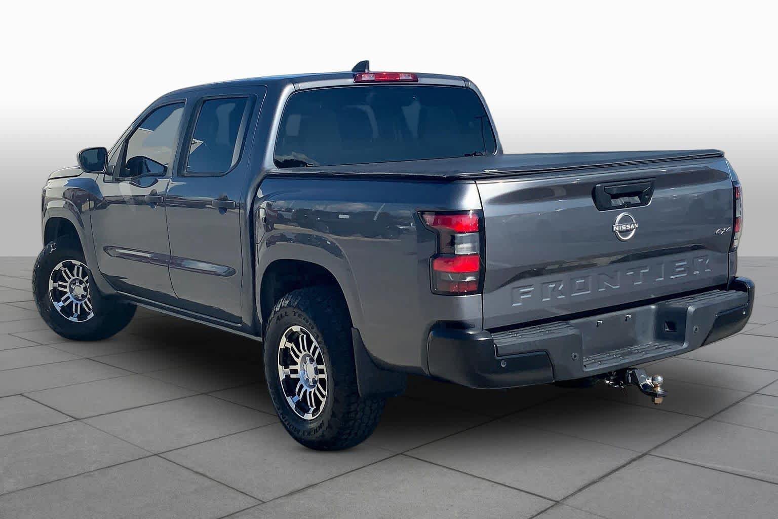 Used 2022 Nissan Frontier S w/ Technology Package AWD/4WD image 12