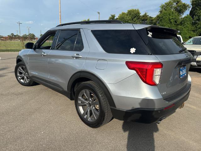 Certified 2021 Ford Explorer XLT w/ Equipment Group 202A RWD image 5