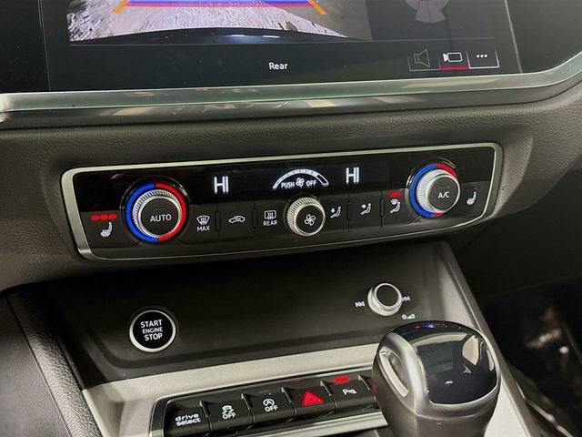 Used 2024 Audi Q3 2.0T Premium image 15