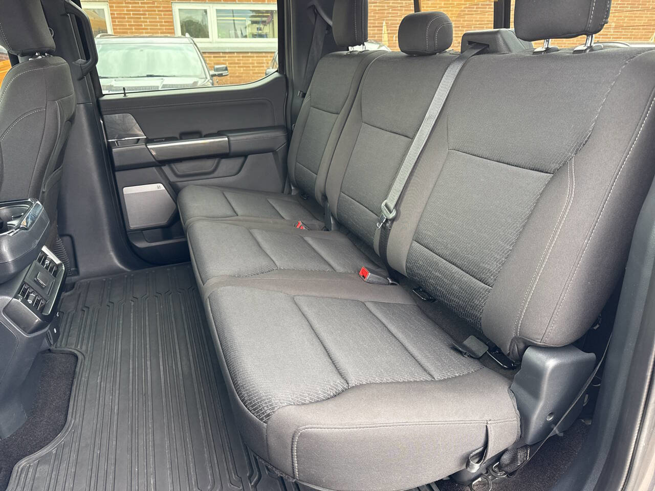 Certified 2021 Ford F150 XLT w/ Equipment Group 302A High image 27