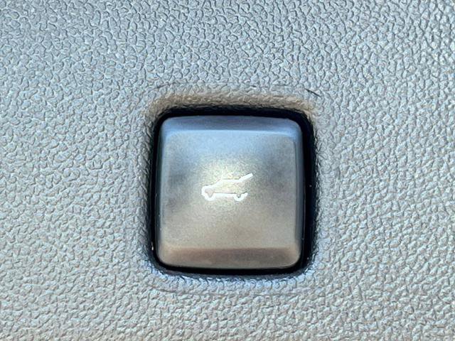 Certified 2023 Ford Escape Active AWD/4WD image 32