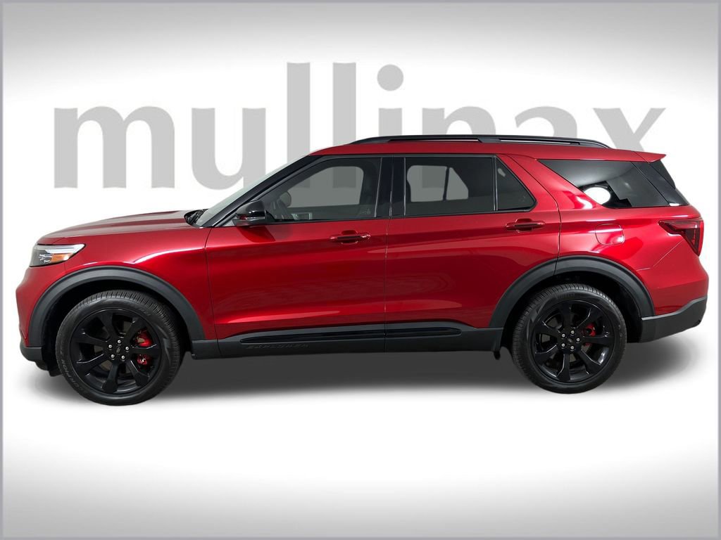 Certified 2024 Ford Explorer ST w/ Equipment Group 401A image 2