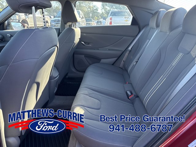 Used 2025 Hyundai Elantra Sport FWD image 11