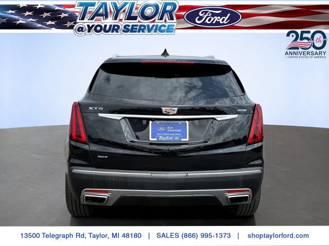 Used 2021 Cadillac XT5 Premium Luxury w/ LPO, Floor Liner Package AWD/4WD image 5