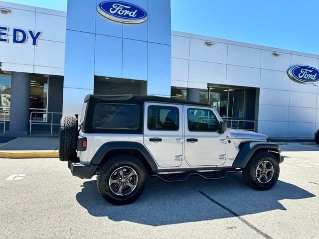 Used 2018 Jeep Wrangler Unlimited Sport S AWD/4WD image 16
