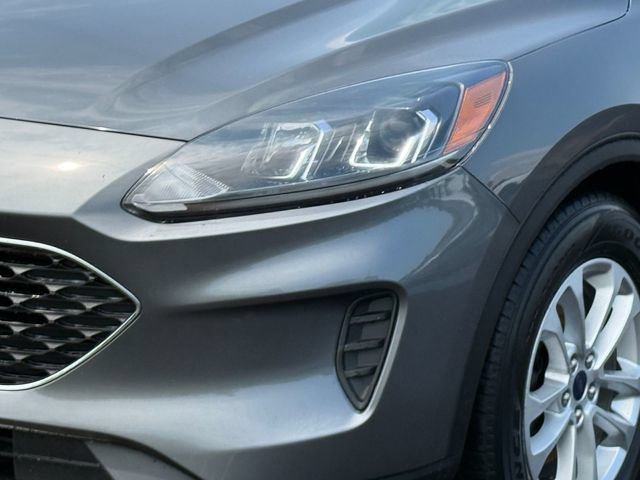 Certified 2021 Ford Escape SE w/ Cold Weather Package FWD image 14