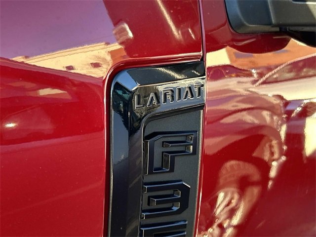 Certified 2022 Ford F350 Lariat w/ Black Appearance Package image 9