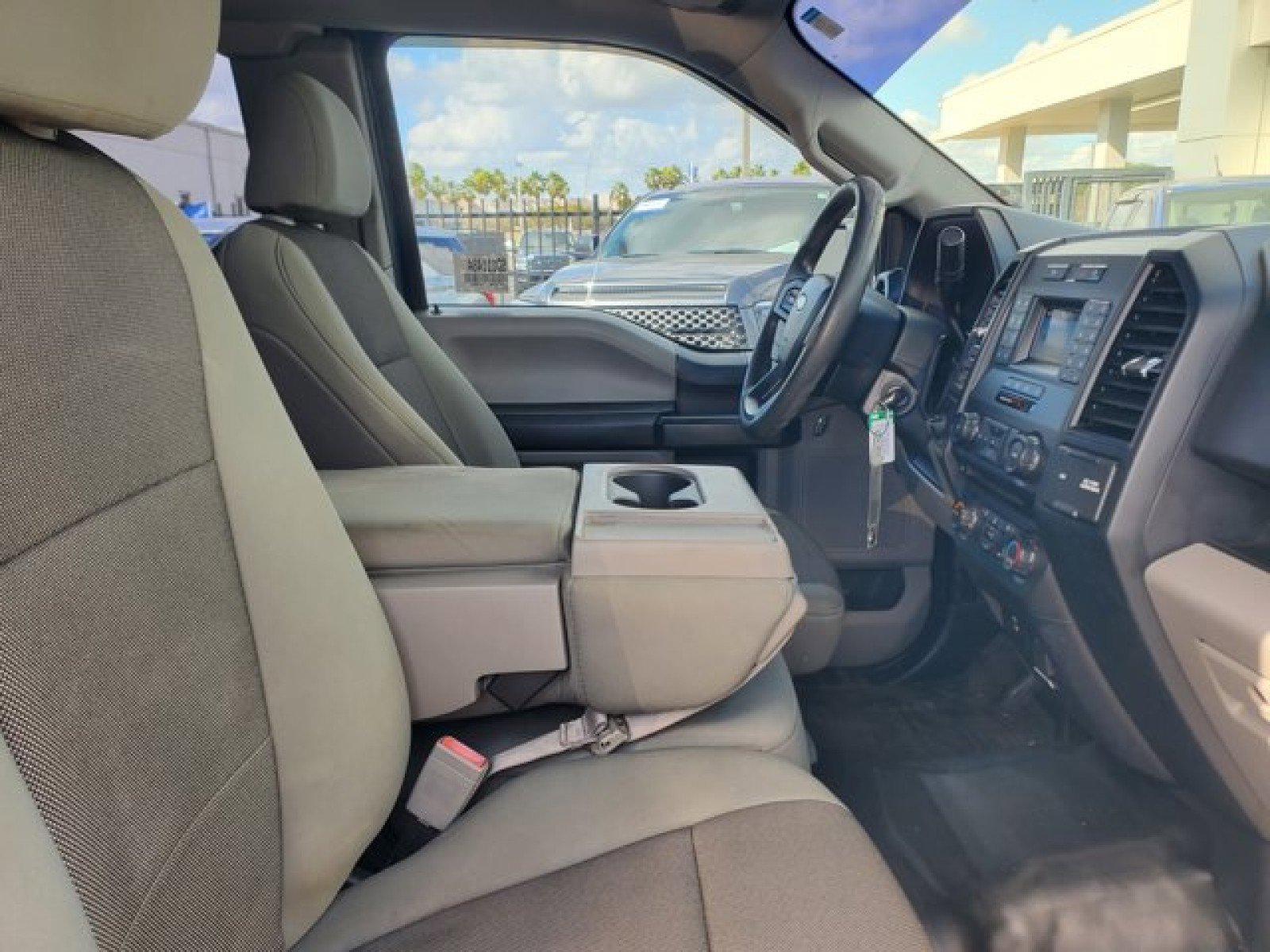 Certified 2018 Ford F150 XL w/ Equipment Group 101A Mid image 27