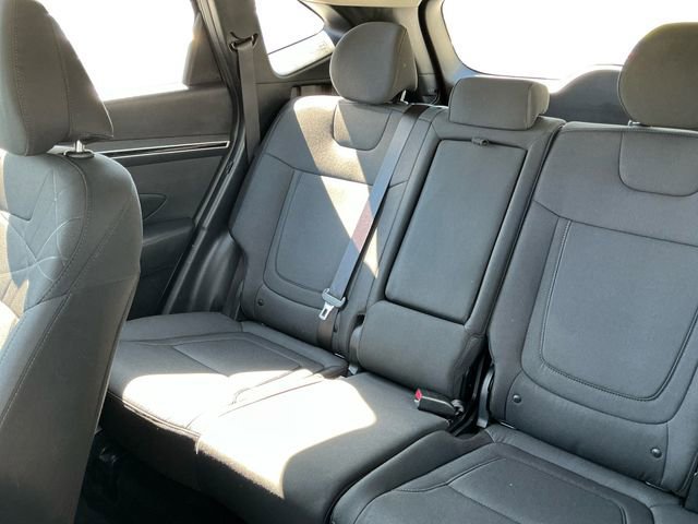 Used 2024 Hyundai Tucson SE AWD/4WD image 16