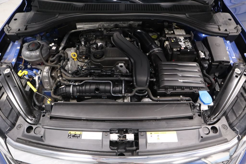 Used 2024 Volkswagen Jetta SE FWD image 16