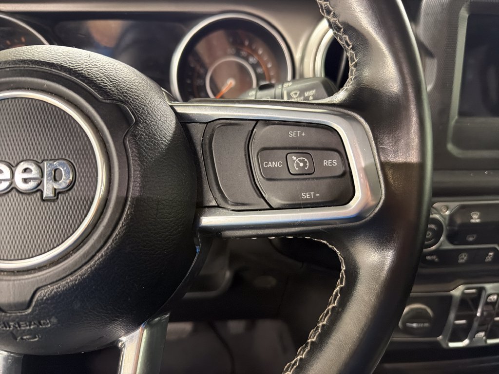 Used 2021 Jeep Wrangler Unlimited Sahara AWD/4WD image 21