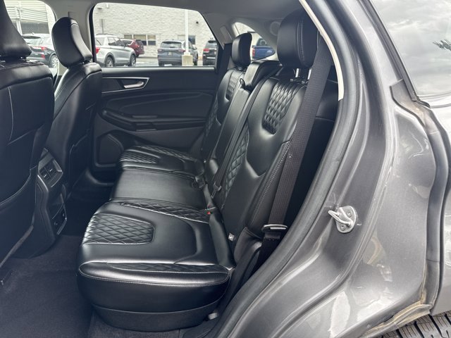 Certified 2023 Ford Edge Titanium AWD/4WD image 13