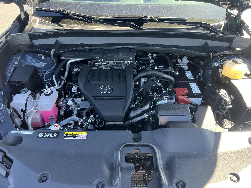 Used 2024 Toyota Grand Highlander AWD image 38