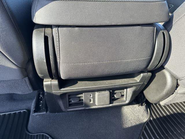 Used 2025 Chevrolet Silverado 1500 LT image 20