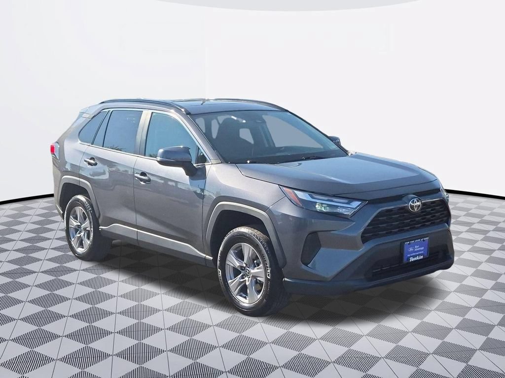 Used 2024 Toyota RAV4 XLE w/ Convenience Package AWD/4WD image 7