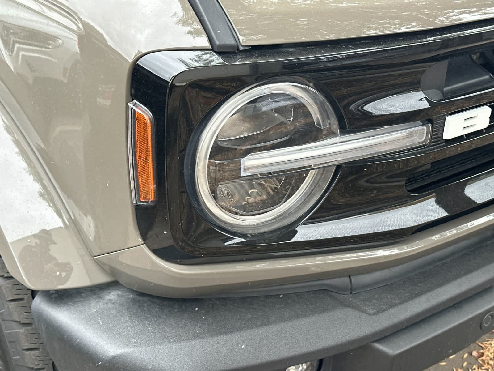 Certified 2025 Ford Bronco Outer Banks AWD/4WD image 9