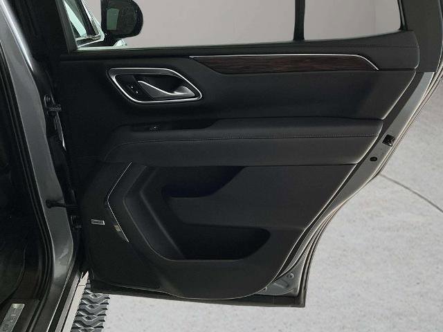 Used 2022 Chevrolet Tahoe Z71 w/ Luxury Package image 24