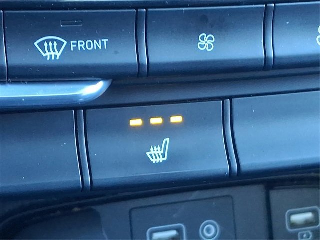 Used 2019 Hyundai Santa Fe Limited image 26