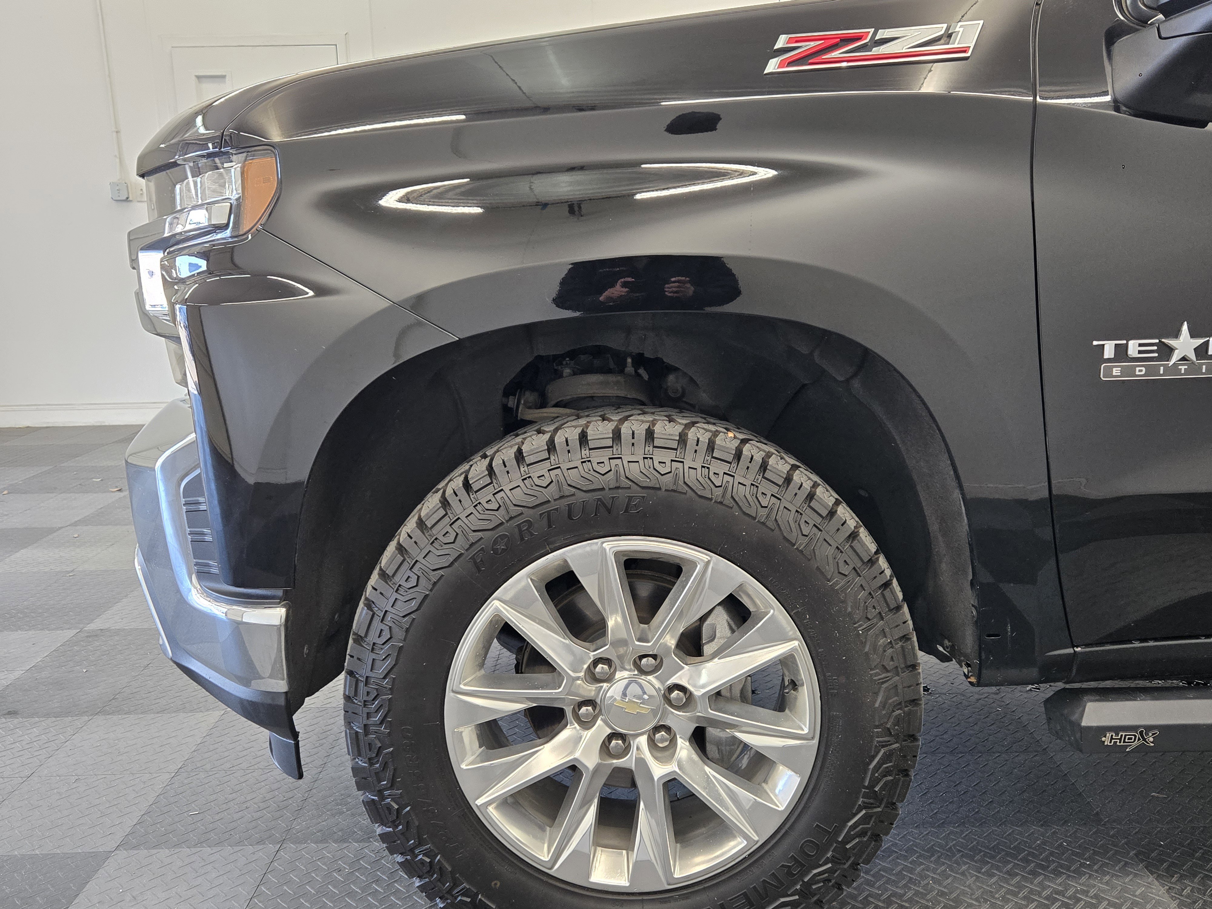 Used 2020 Chevrolet Silverado 1500 LTZ w/ LTZ Texas Edition image 9